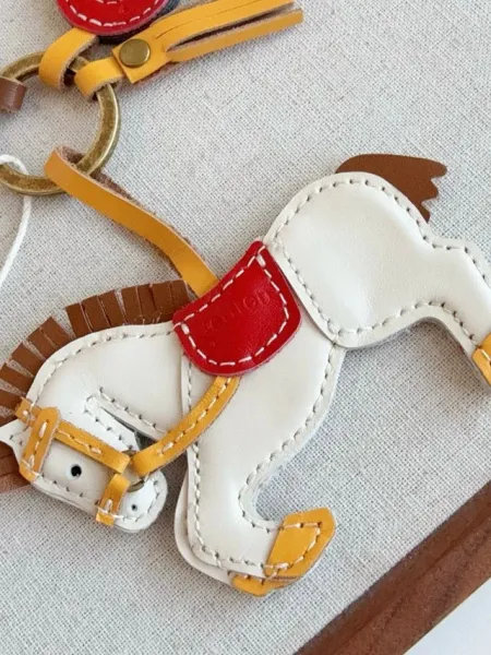 Design Leather Animal Charm Keychain Set Multicolor Accessories - 23