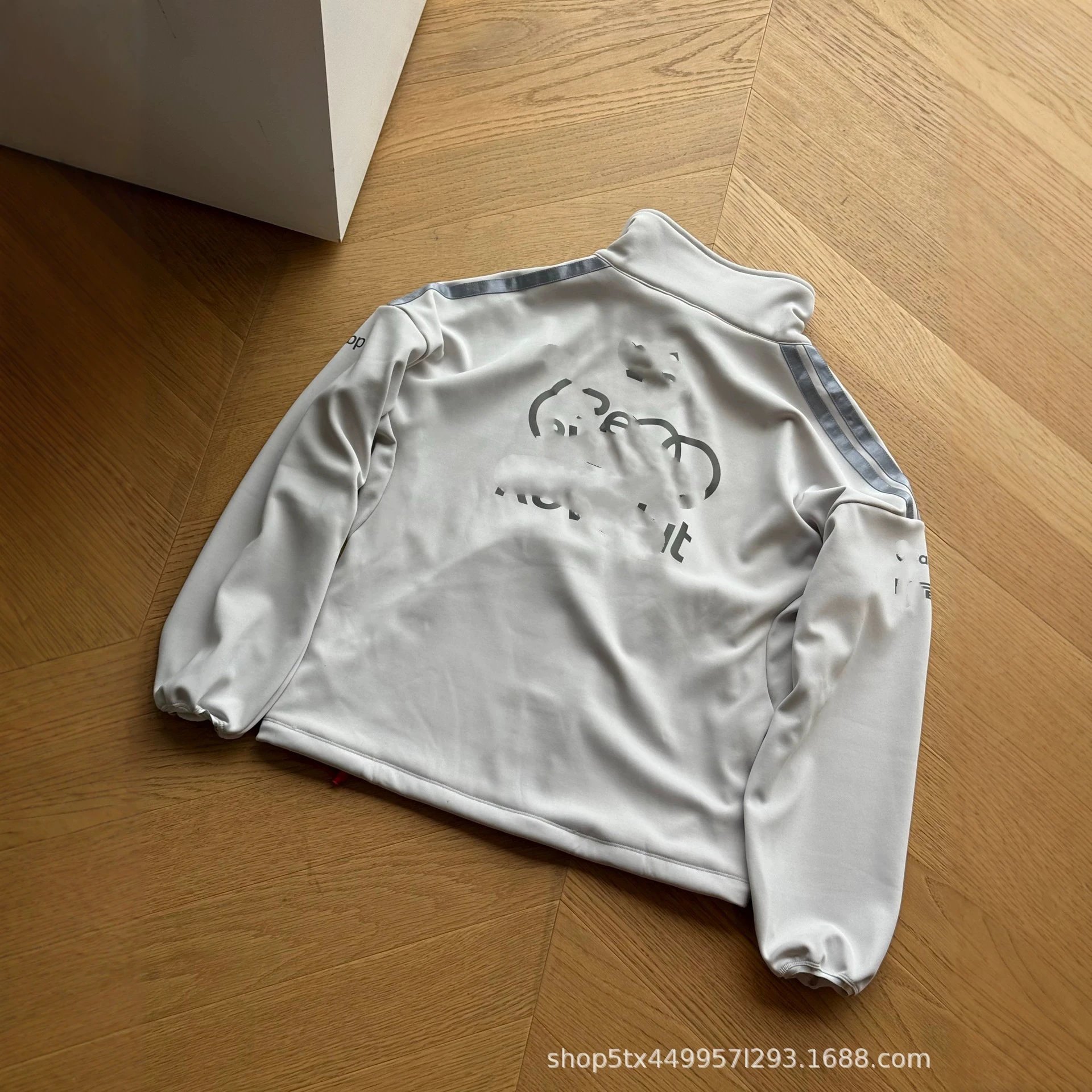 Astroelli Softshell Jacket Light Gray Sporty Windbreaker
