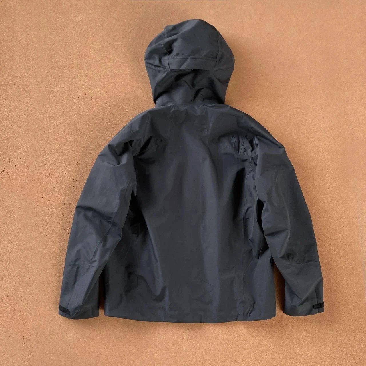Arc'teryx Alpha SV Jacket Forest Green Outerwear - 36