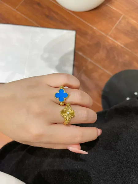 Van Cleef & Arpels Alhambra Motif Ring Collection Red Enamel and Gold Rings Jewelry - 11