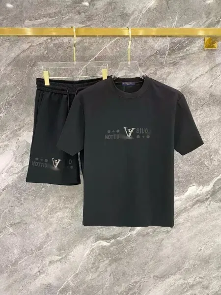 Louis Vuitton Monogram Reverse T-Shirt and Shorts Set Black - 1
