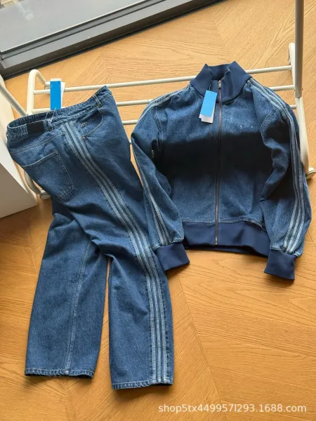 Design Wide-Leg Straight Jeans Blue - 4