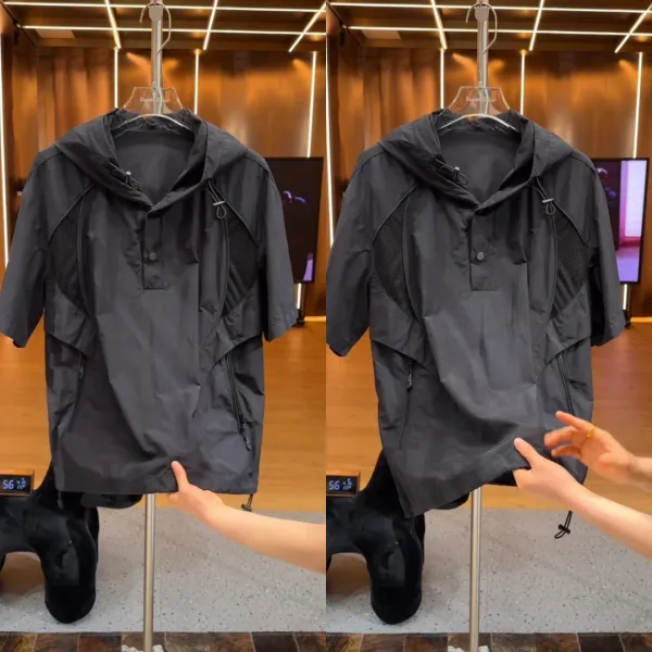 Design Short-Sleeve Hooded Windbreaker Black Outerwear - 4
