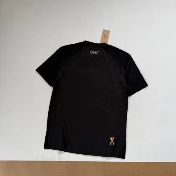 Design Short-Sleeve Ribbed T-Shirt with Colorful Logo Print Black - 23