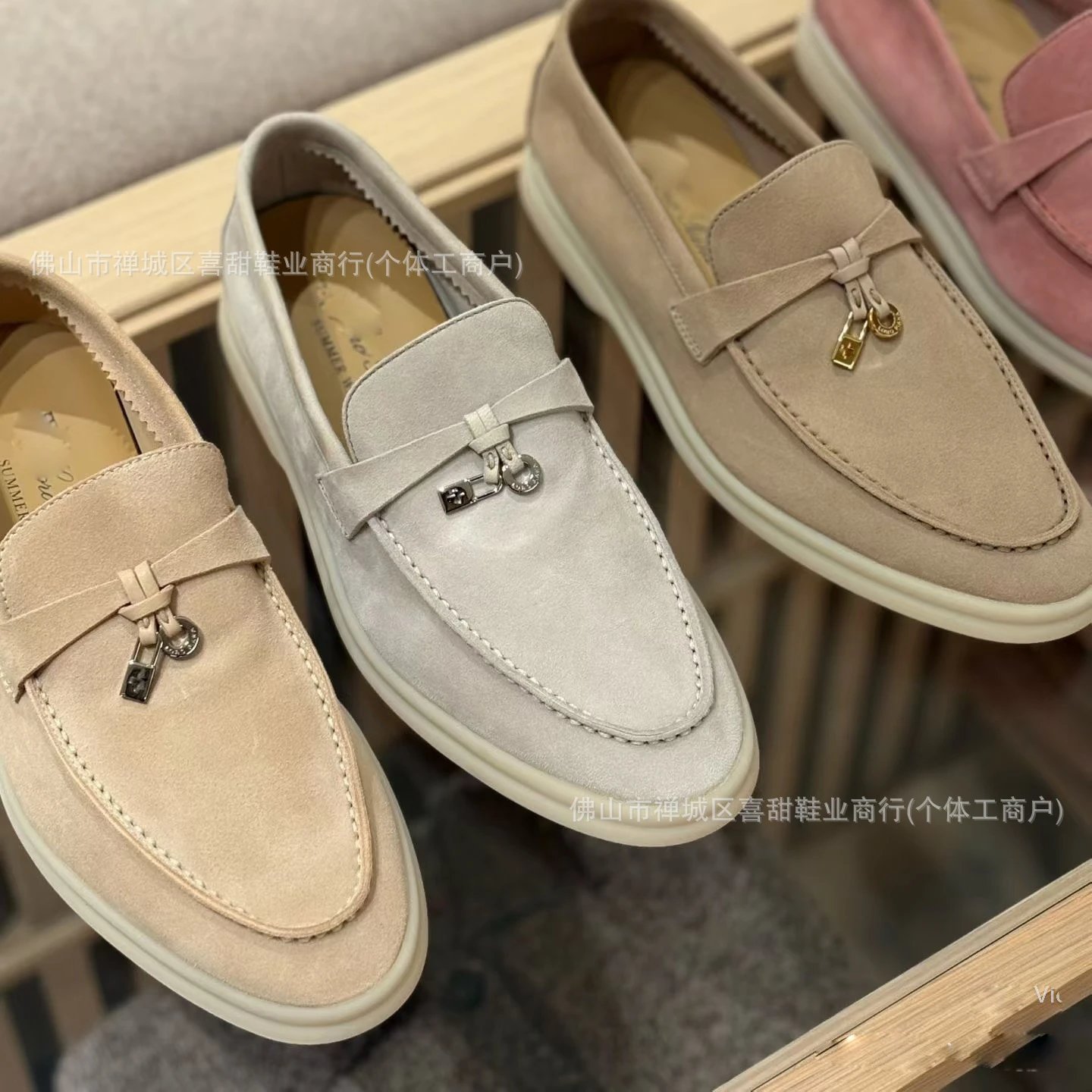 Design Loafer in Light Gray Suede with Tassel Detail Casual Shoes - 3