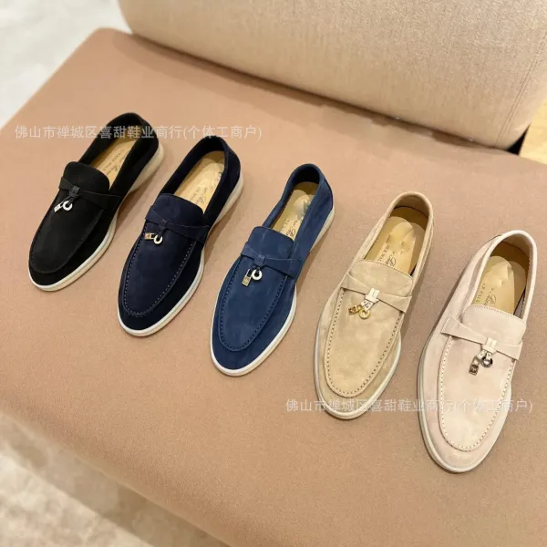 Design Loafer in Light Gray Suede with Tassel Detail Casual Shoes - 5