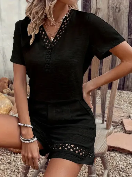Design Lace-Trimmed V-Neck Romper Black Sets - 14