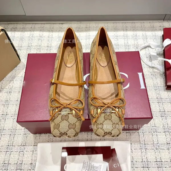 Gucci Horsebit Loafer Flat in Black and GG Canvas Beige - 11