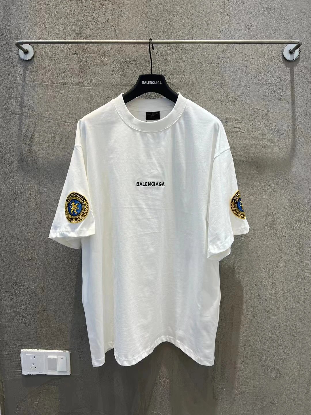 Balenciaga Collegiate Arch Logo 01 Black T-Shirt - 12