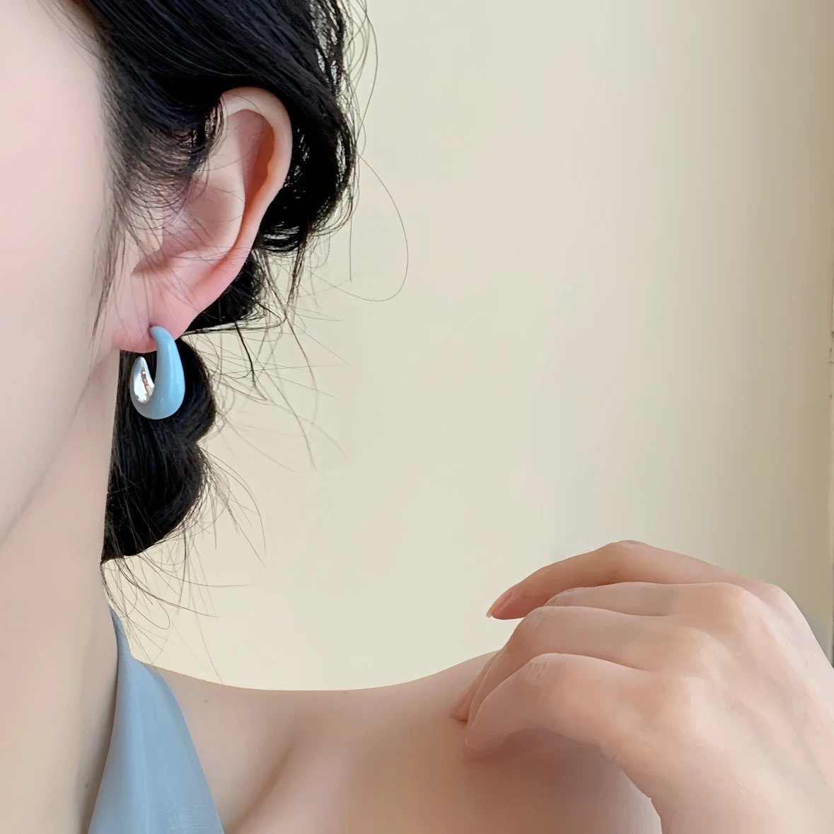 Design Minimalist Glossy White Hoop Earrings Jewelry - 13