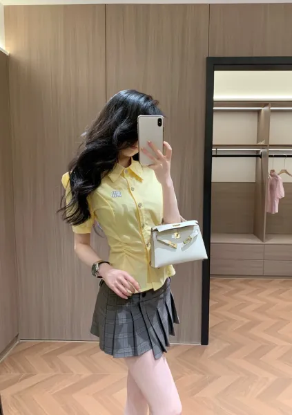 Design Pink Ruched Collar Shirt with Pleated Gray Plaid Skirt Clothing - 7