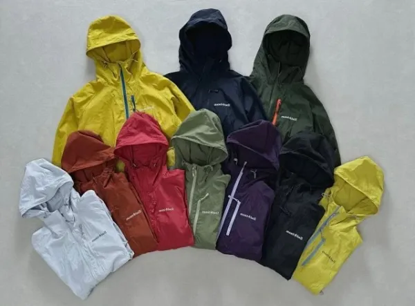Design Montbell Versalite Jacket Orange / Black / Yellow / Green / Navy Outerwear - 24