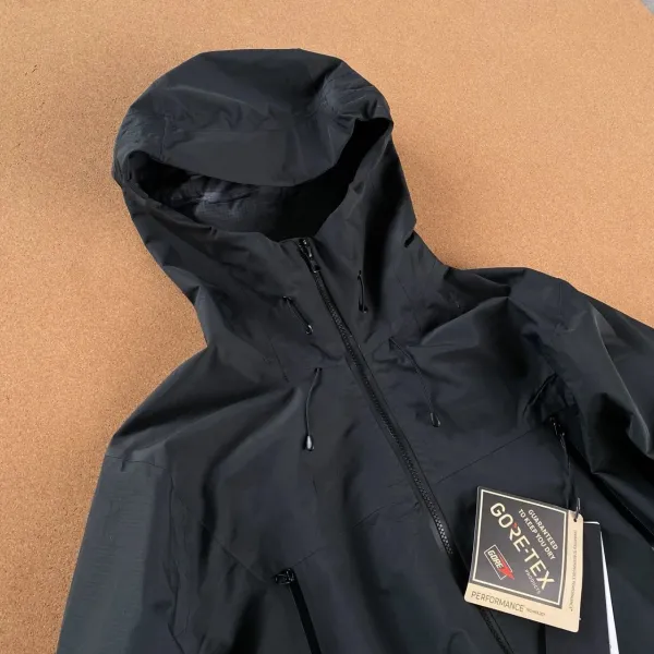 Arc'teryx Alpha SV Jacket Forest Green Outerwear - 41