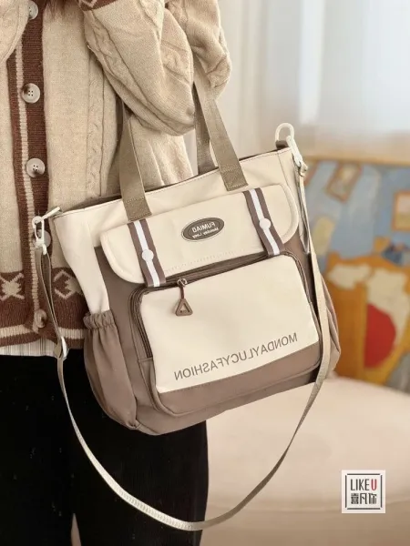 Design FUMIAO Monday Lucy Fashion Tote Bag Burgundy and Cream Tote Bag - 31