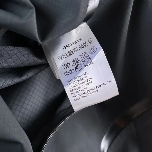 Arc'teryx Alpha SV Jacket Forest Green Outerwear - 51