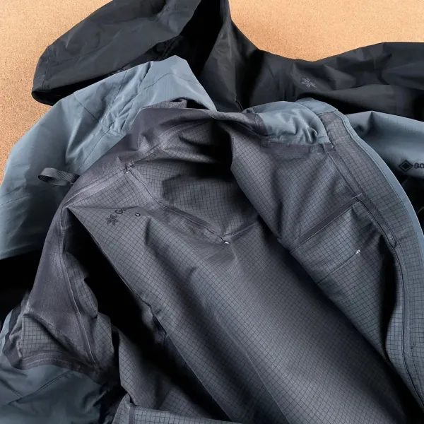 Arc'teryx Alpha SV Jacket Forest Green Outerwear - 44