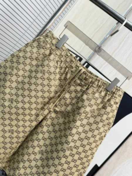 Gucci GG Monogram Print Short-Sleeve Shirt Beige - 9