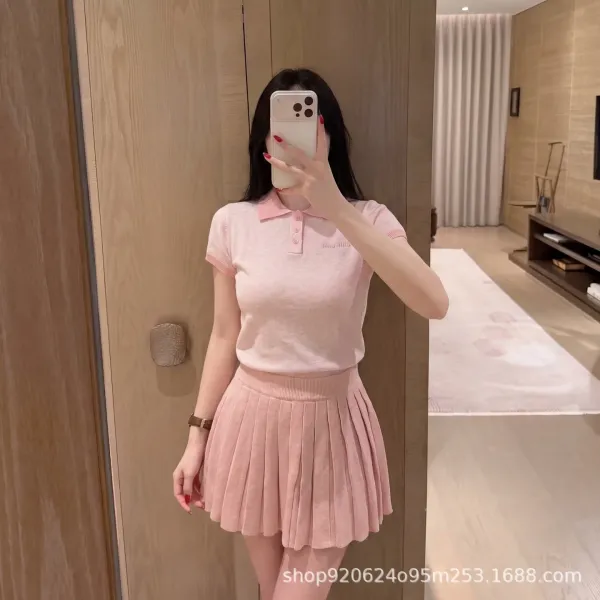 Design UIM UIM Gray Knit Polo Shirt with Black Pleated Skirt Set Sets - 7