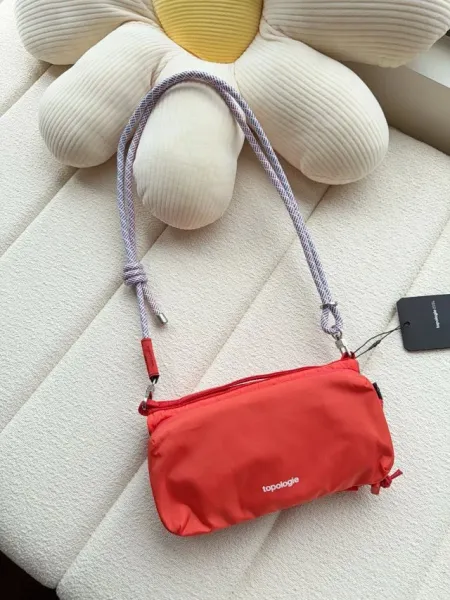 Design Topologie Water Bottle Bag Medium Purple Crossbody Bag Crossbody Bags - 15