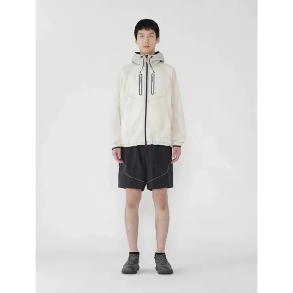 Design ROA x And Wander Lightweight Hooded Windbreaker Beige Outerwear - 13
