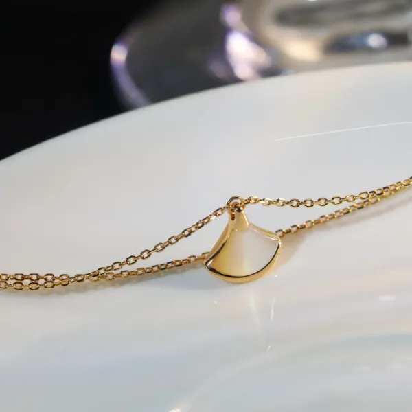 Bvlgari B.zero1 Fan Charm Bracelet Gold White Mother-of-Pearl Bracelet Jewelry - 18
