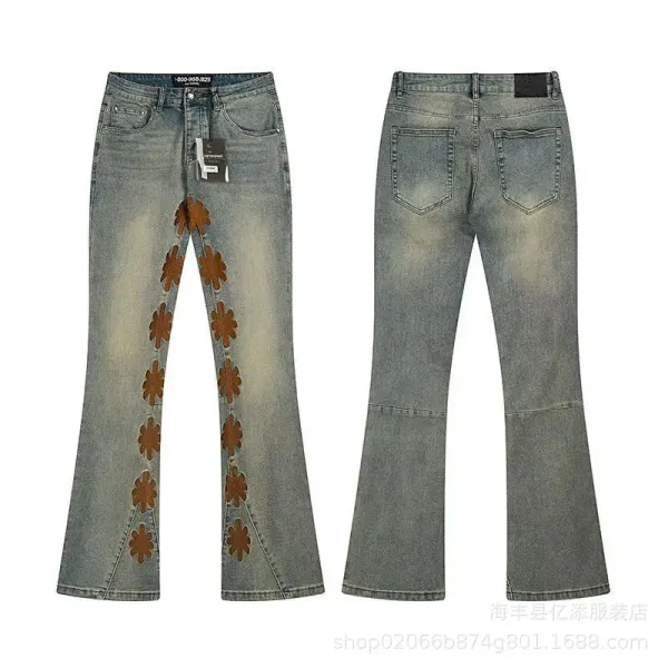 Design Floral Embroidered Flared Jeans Light Wash - 3