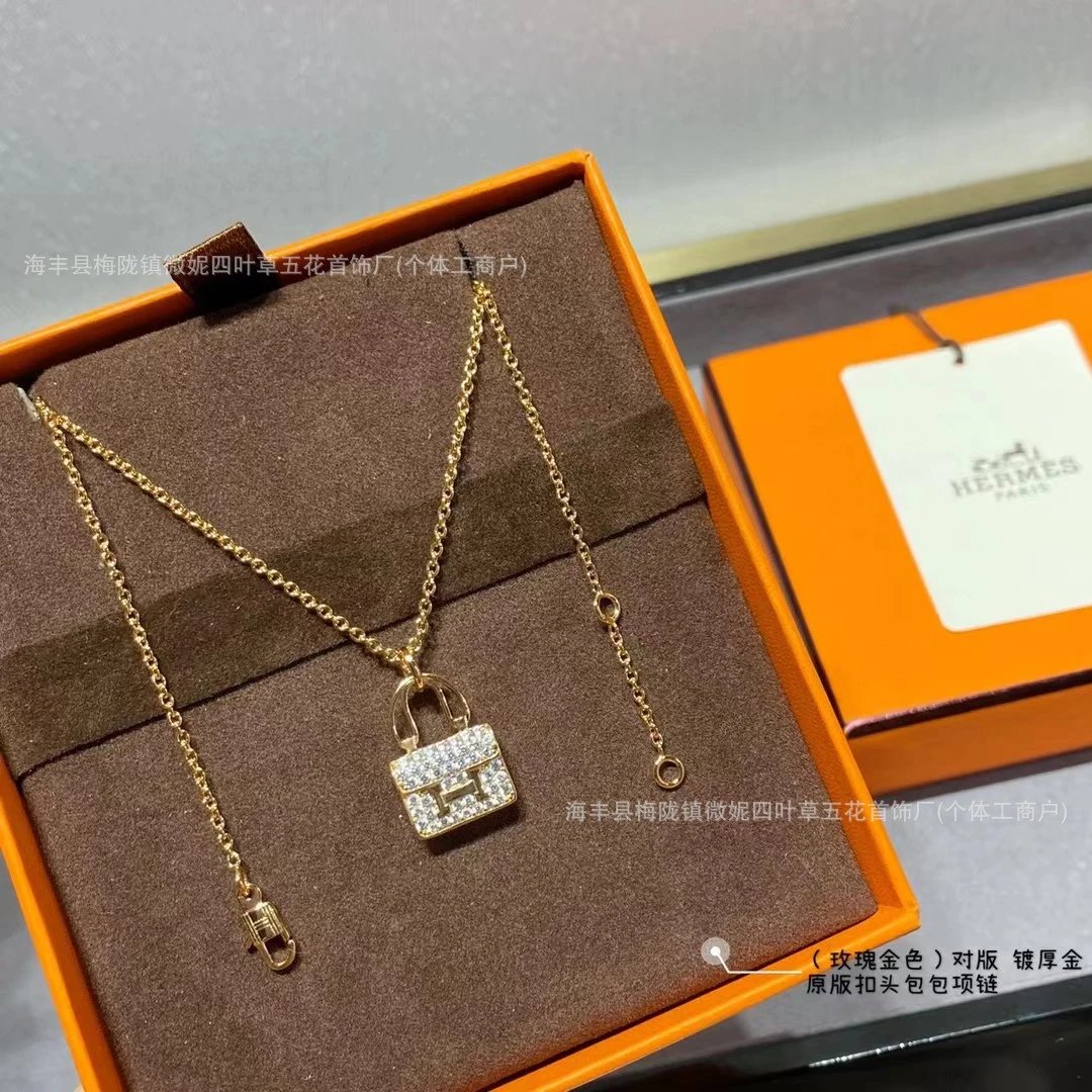 Design Mini Bag Pendant Necklace Pink Cubic Zirconia Gold-Plated Chain Jewelry - 16