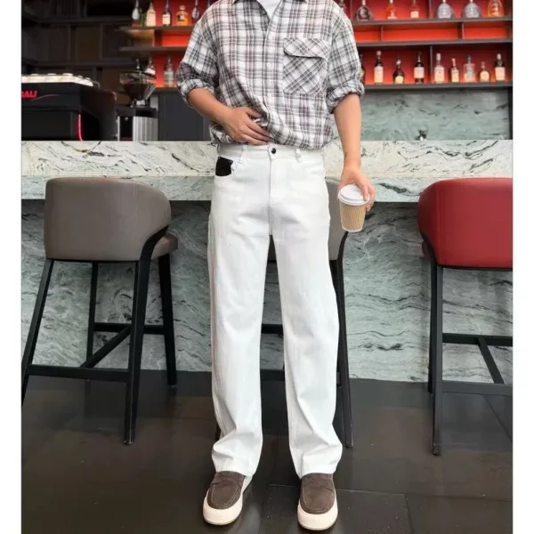 Design Wide-Leg White Denim Jeans with Contrast Pocket Detail - 5