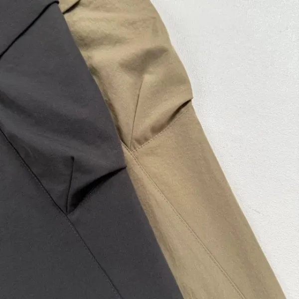 Oakley Cargo Pants Beige Pants - 38