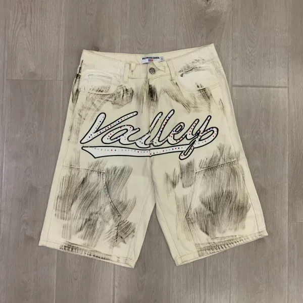 Design 8686 Saint Vanity Button-Trim Shorts Brown Shorts - 8