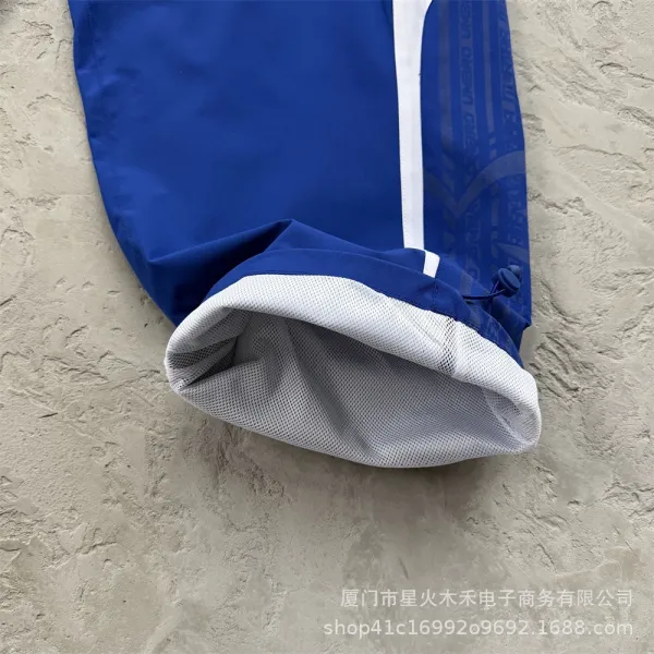 Umbro Windbreaker Jacket Royal Blue with White Stripes and Graphic Print - 28