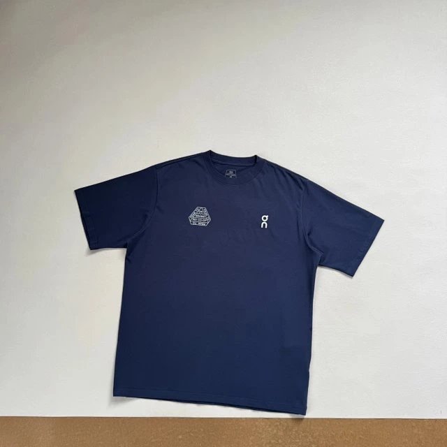 On x BEAMS Peak to Peak T-Shirt Navy - 33