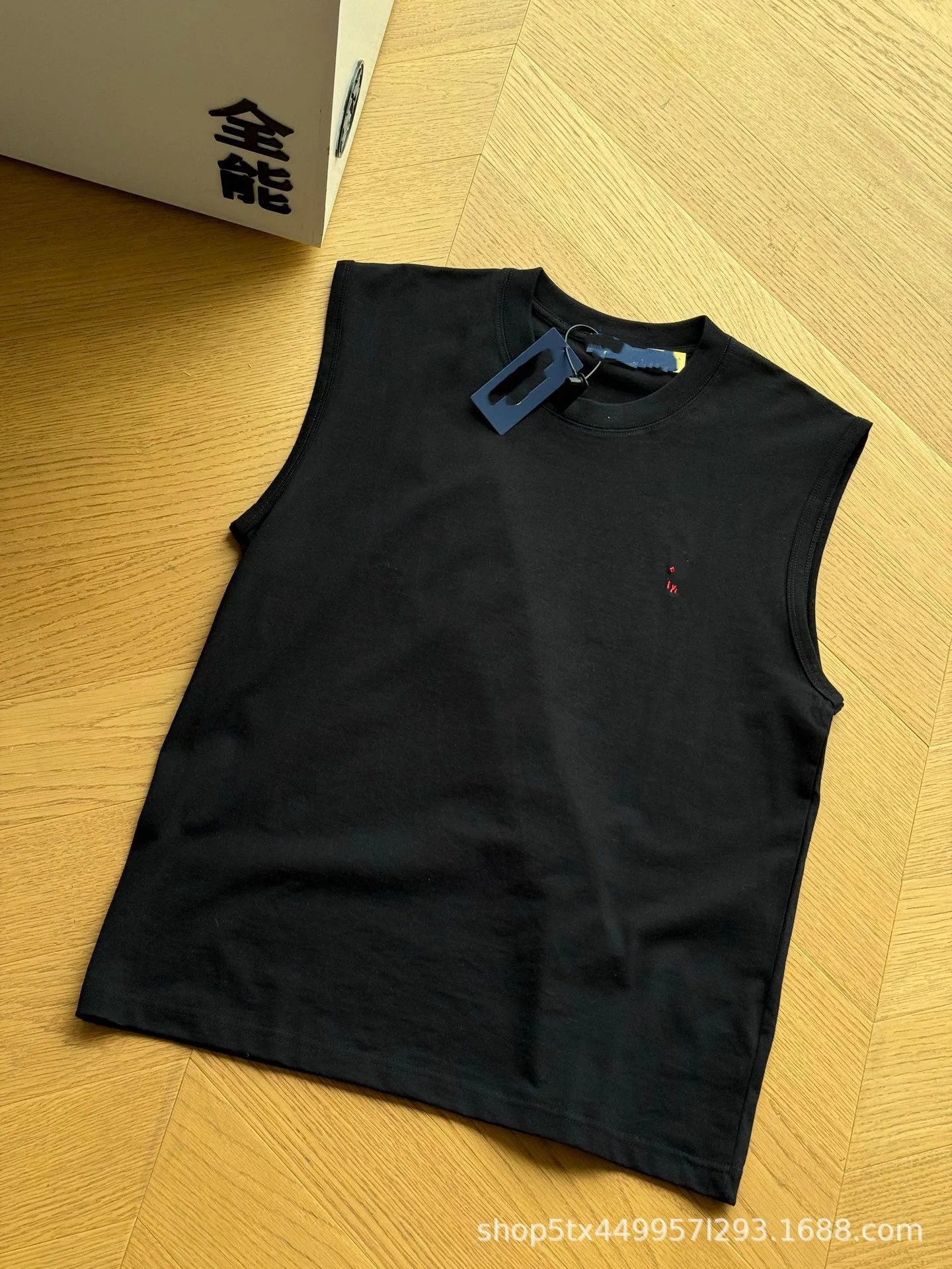 Design Sleeveless Crewneck T-Shirt Gray Vest Top - 6