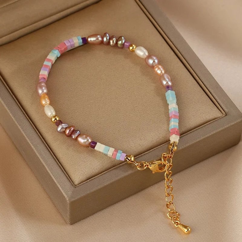 Multicolor Pearl and Ceramic Bead Bracelet with Gold-Tone Clasp