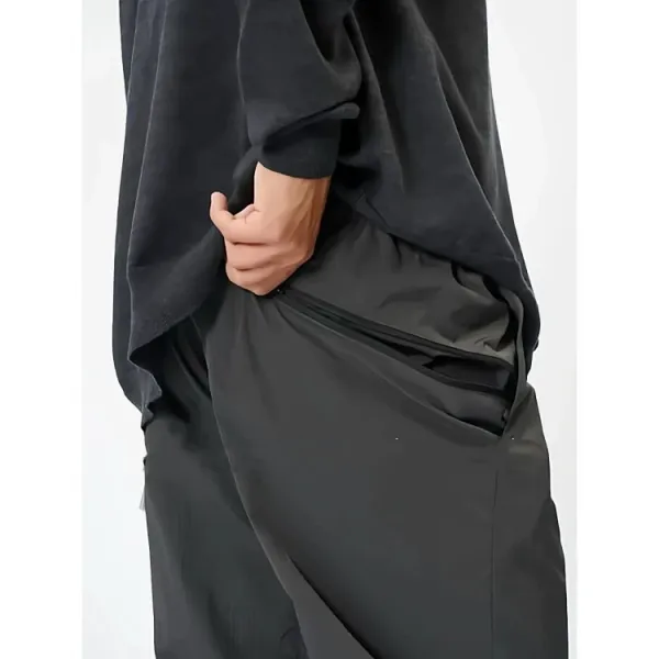 Design Grid-Textured Cargo Pants in Gray - 5