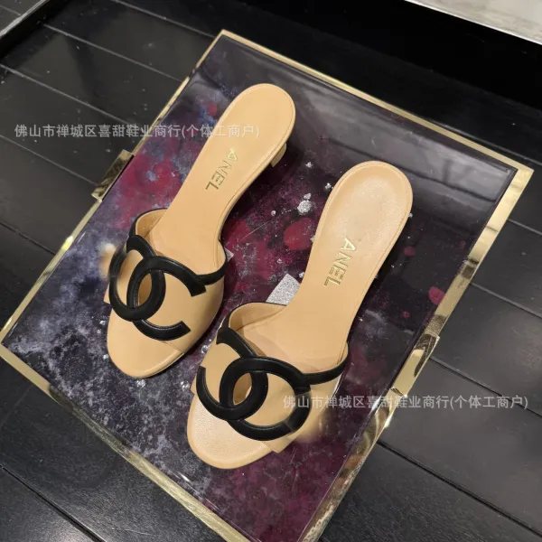 Design Chanel CC Logo Slide Sandals White Slippers - 13