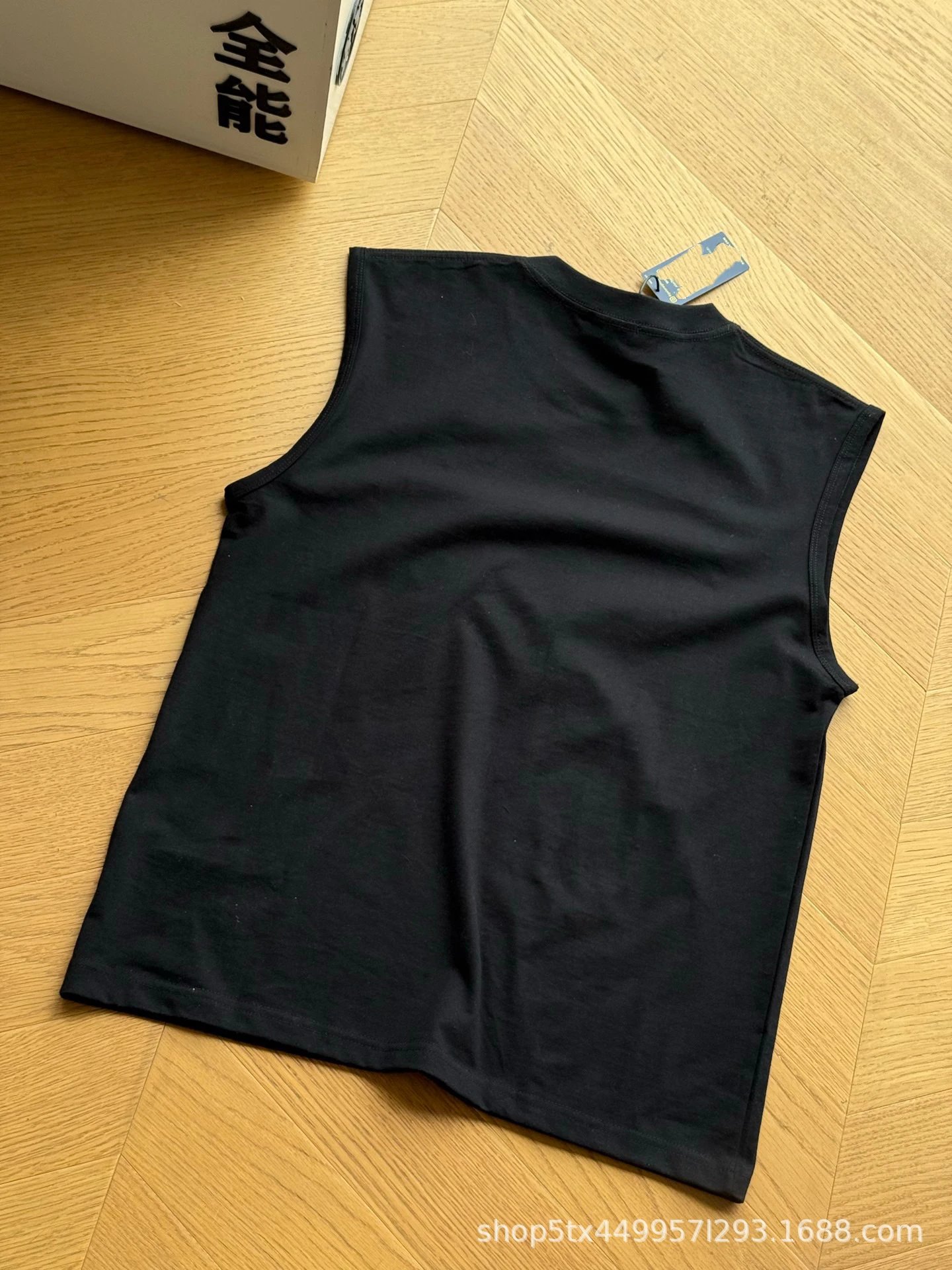 Design Sleeveless Crewneck T-Shirt Gray Vest Top - 7