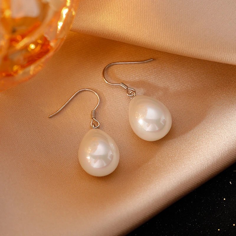 Pearl Teardrop Silver Earrings White Elegant Dangling Earring