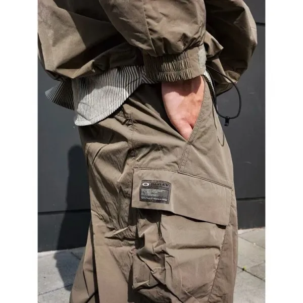 Oakley Cargo Pants Beige Pants - 6