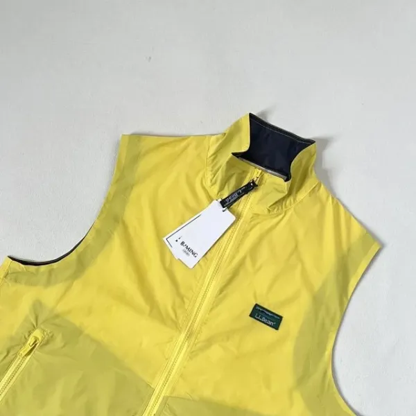 Design Vest Top Beige with White Zip Detail Vest - 26