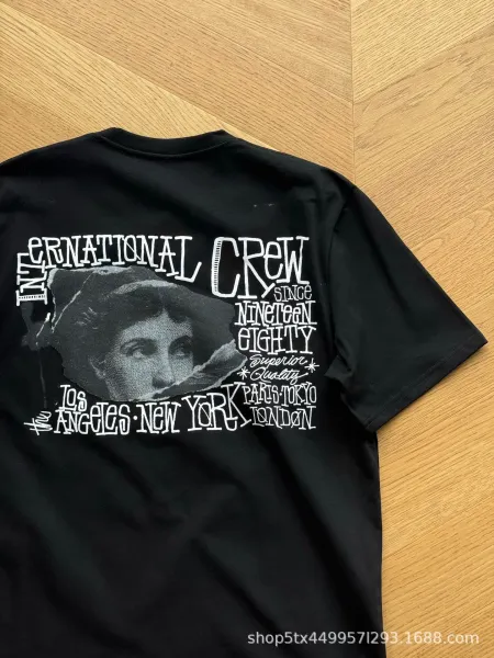 Design International Crew Graphic Print Black T-Shirt T-Shirts - 10