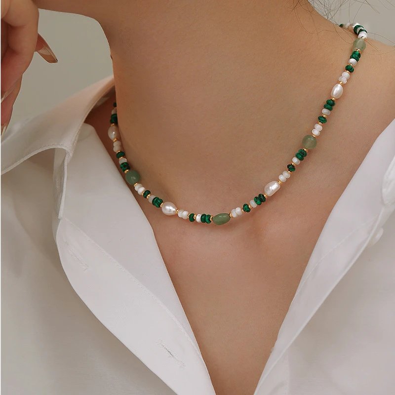 Green Jade and Pearl Beaded Choker Necklace