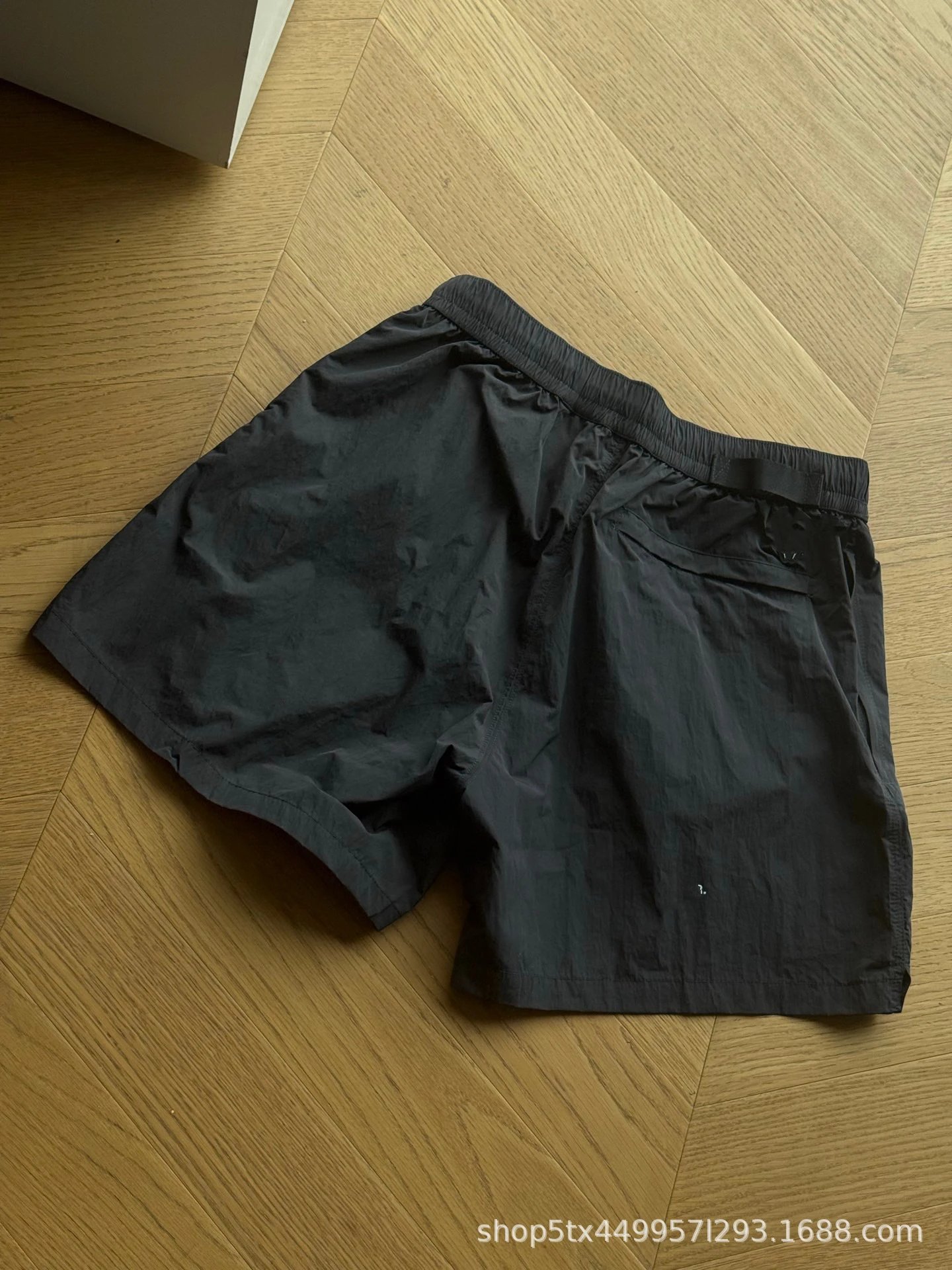 Design Minimalist Nylon Shorts Black - 4