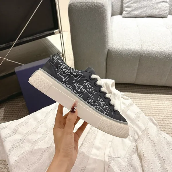 Dior B23 Oblique Embroidered Navy Sneakers - 17