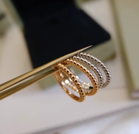 Design Beaded Pavé Band Ring Silver - 18