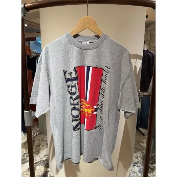Design Norway National Team Vintage Graphic T-Shirt Gray T-Shirts - 1