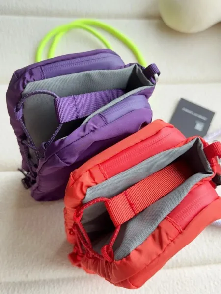 Design Topologie Water Bottle Bag Medium Purple Crossbody Bag Crossbody Bags - 24
