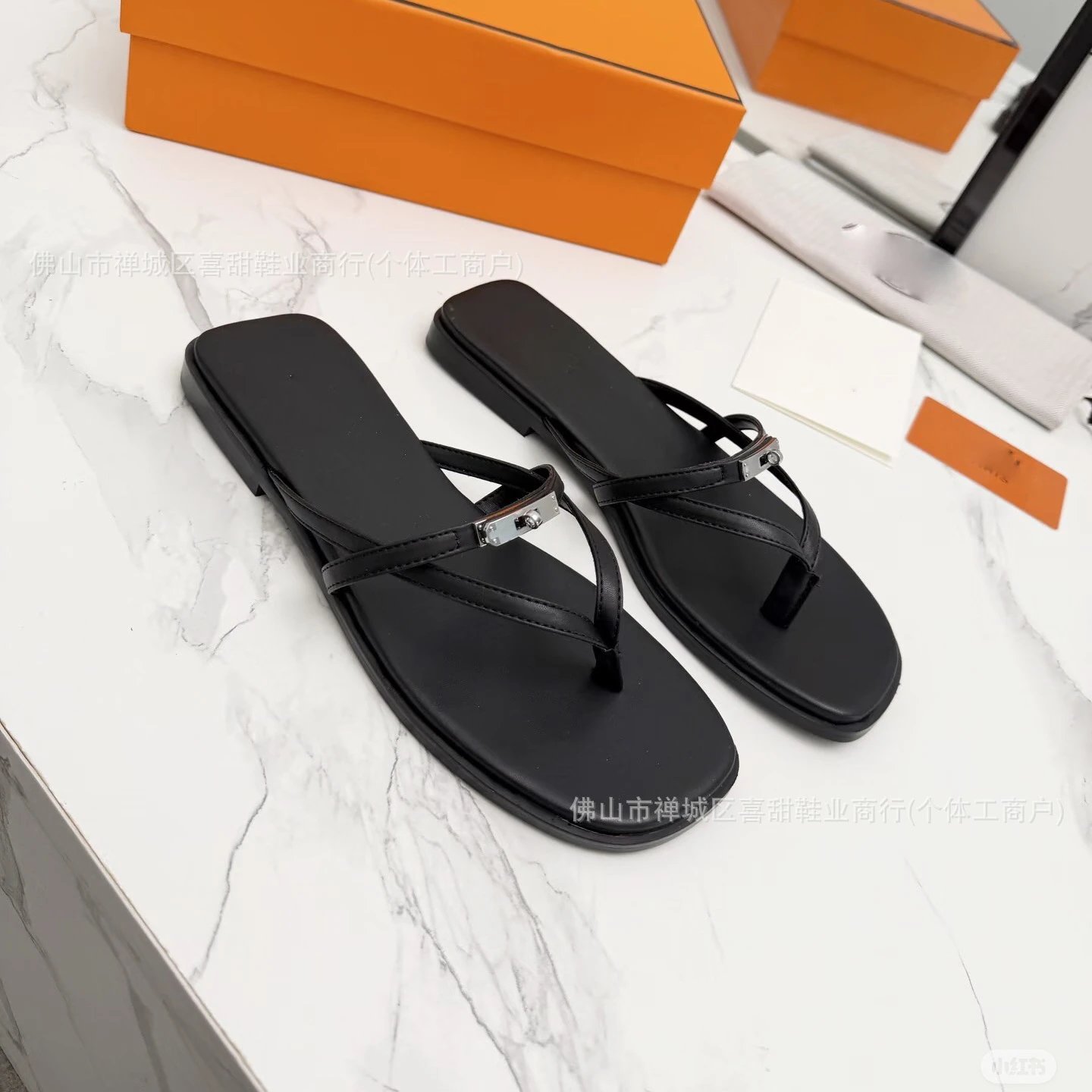 Design Minimalist Silver-Trimmed Black Flat Slippers - 14