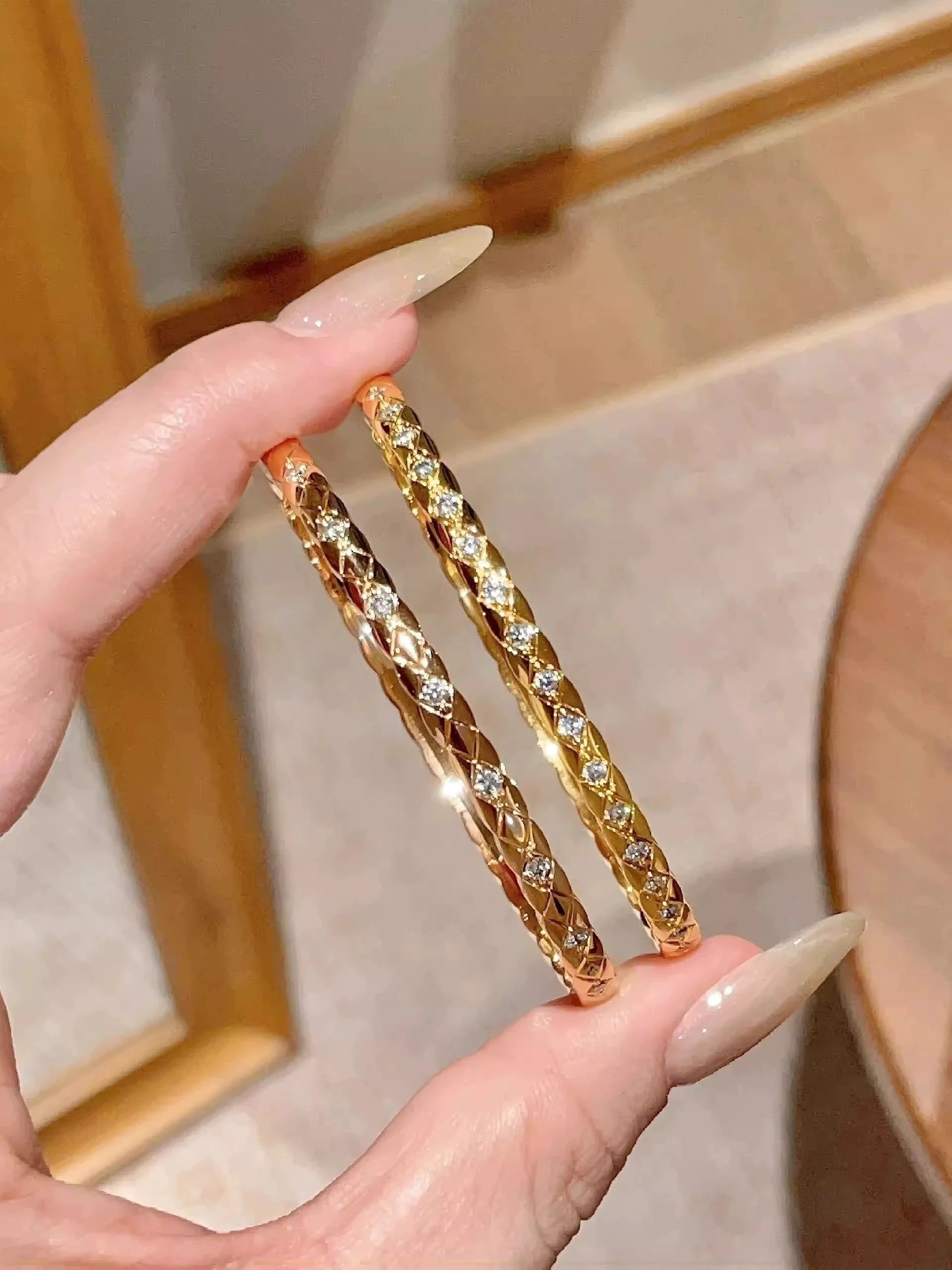 Design Quilted Diamond-Pave Bangle Silver Bracelet Jewelry - 24