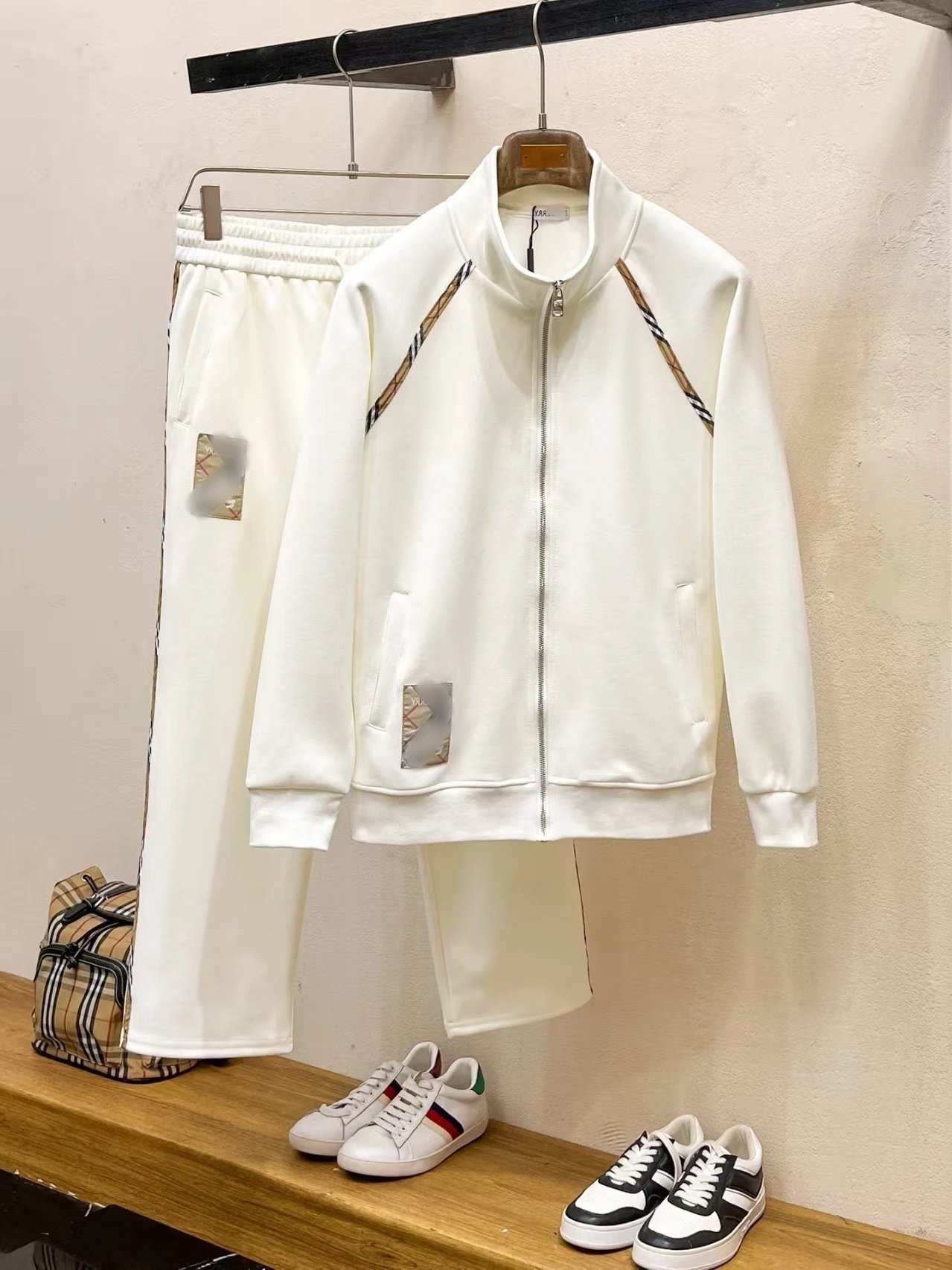 Burberry Check-Trimmed White Tracksuit Set